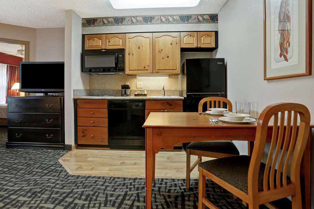 Homewood Suites Phoenix-Scottsdale Rum bild